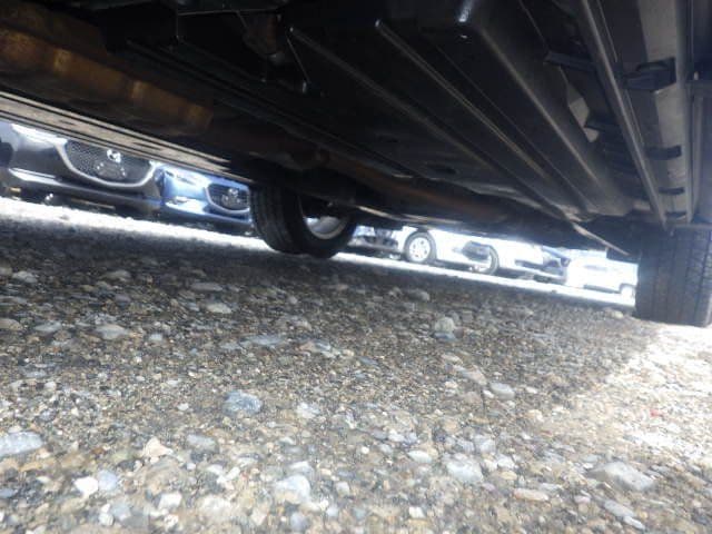 Vehicle SU00001337 large view 15