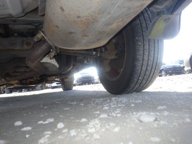 Vehicle SU00001411 large view 17