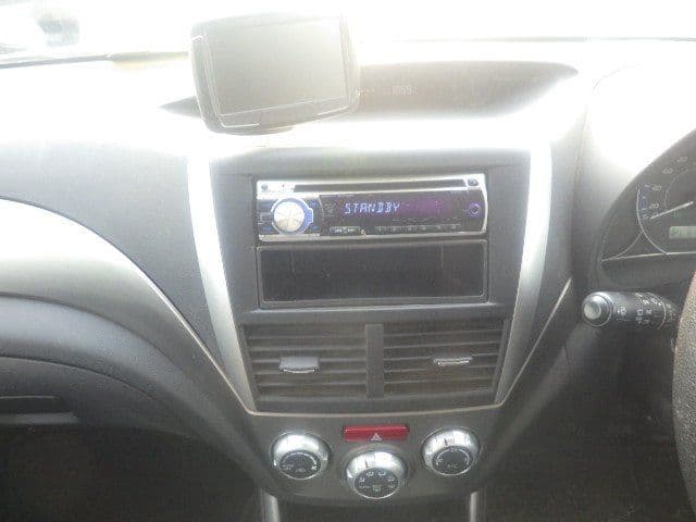 Vehicle SU00001352 large view 31