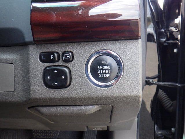 Vehicle SU00001380 large view 31