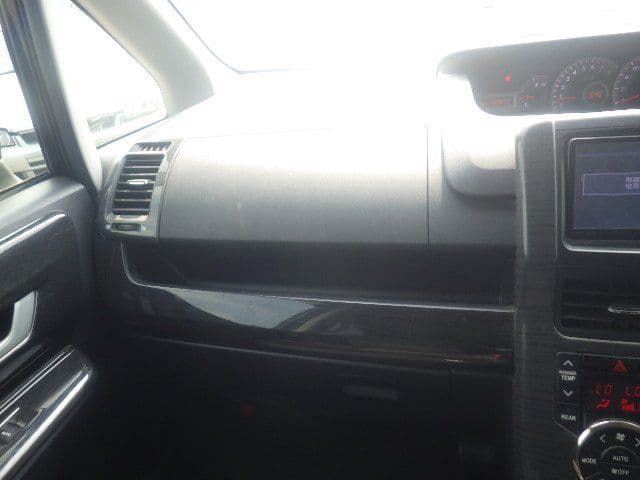 Vehicle SU00001423 large view 29