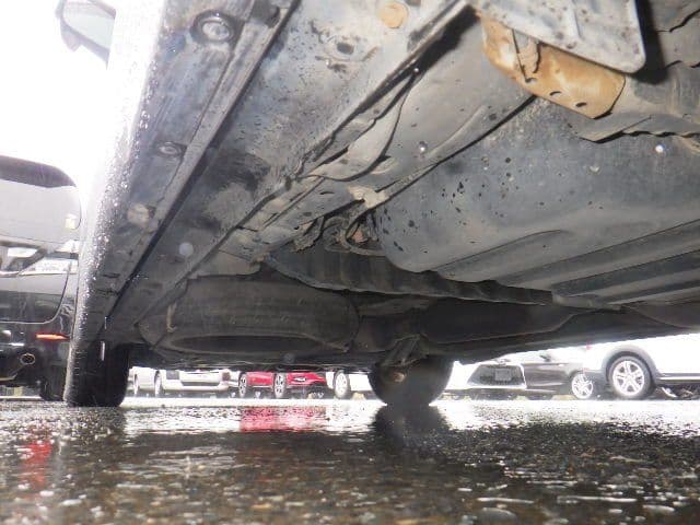 Vehicle SU00001397 large view 18