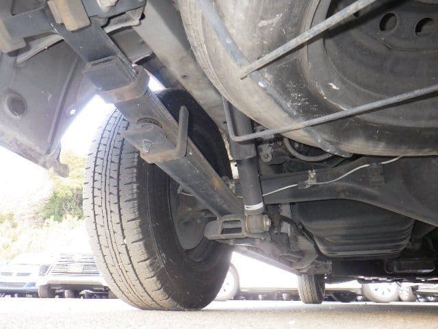 Vehicle SU00001341 large view 17