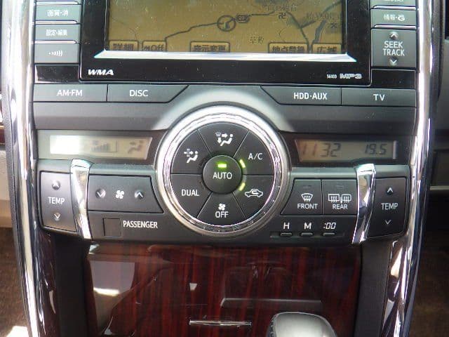 Vehicle SU00001380 large view 29