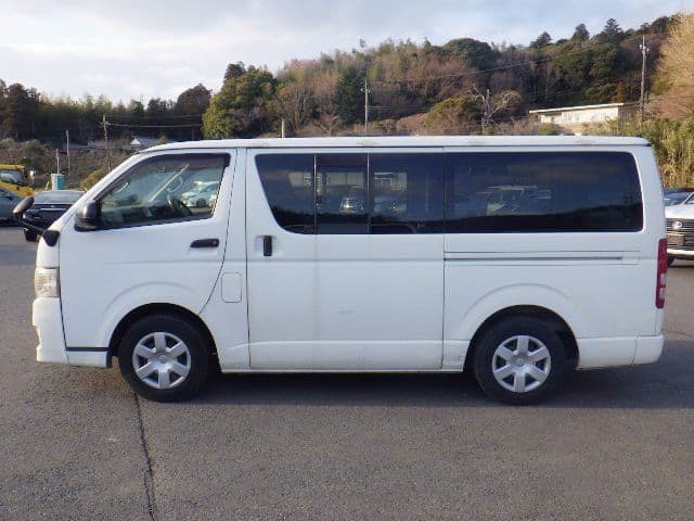 Vehicle SU00001341 large view 3