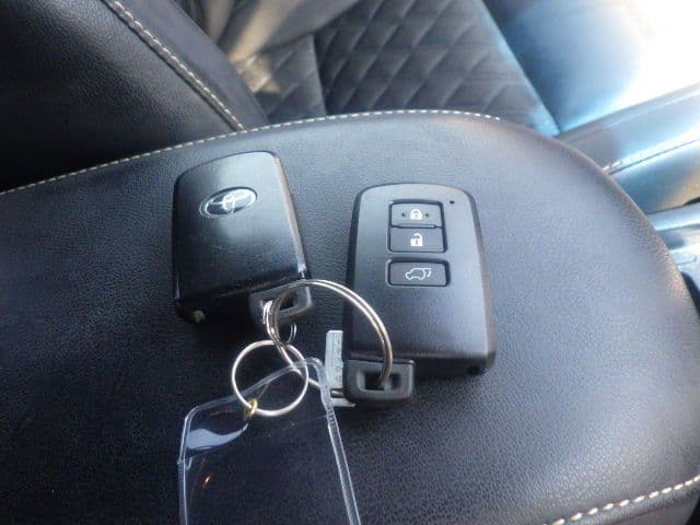 Vehicle SU00001375 large view 32