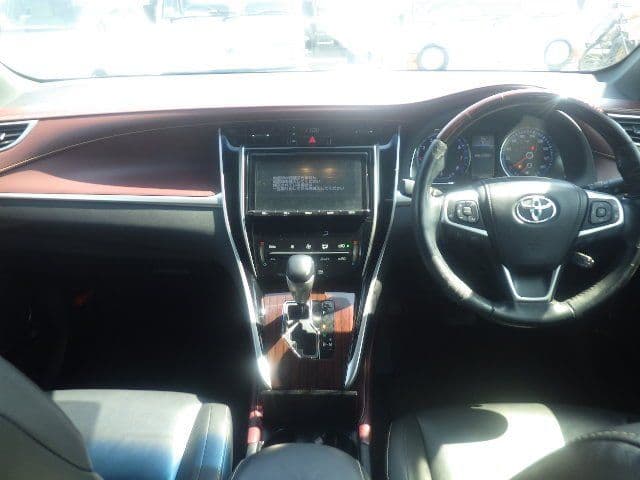 Vehicle SU00001375 large view 26