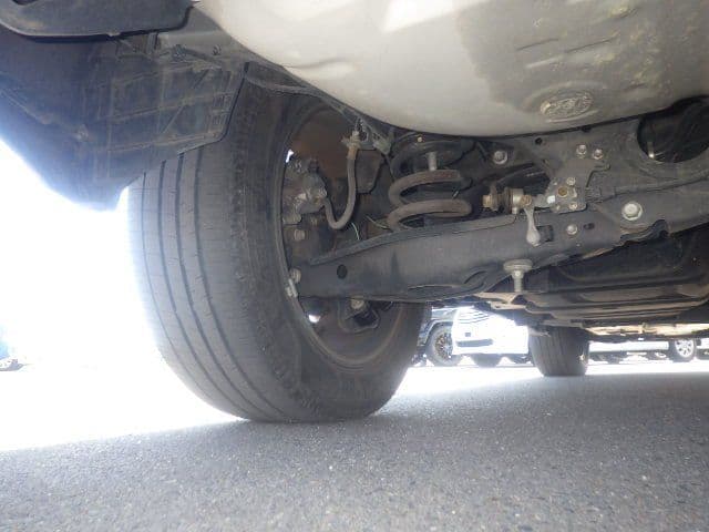 Vehicle SU00001391 large view 15