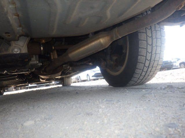 Vehicle SU00001424 large view 17