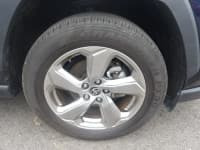 Vehicle SU00001494 thumbnail 11