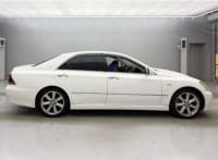 Vehicle SU00001714 thumbnail 5