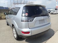 Vehicle SU00001683 thumbnail 4