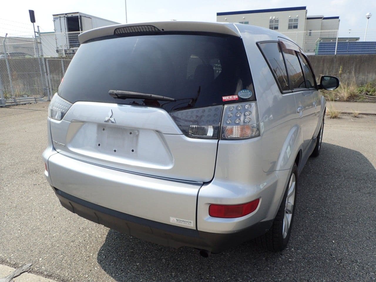 Vehicle SU00001683 large view 6