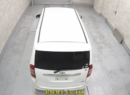Vehicle SU00001717 large view 4